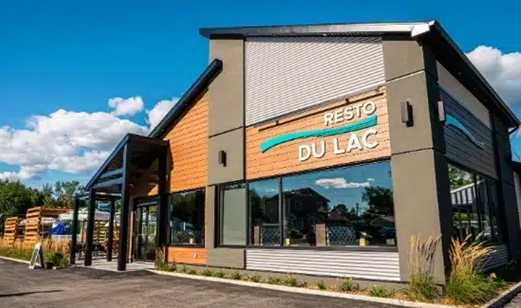 Les Retrouvailles - FQCC Les Retrouvailles - FQCC