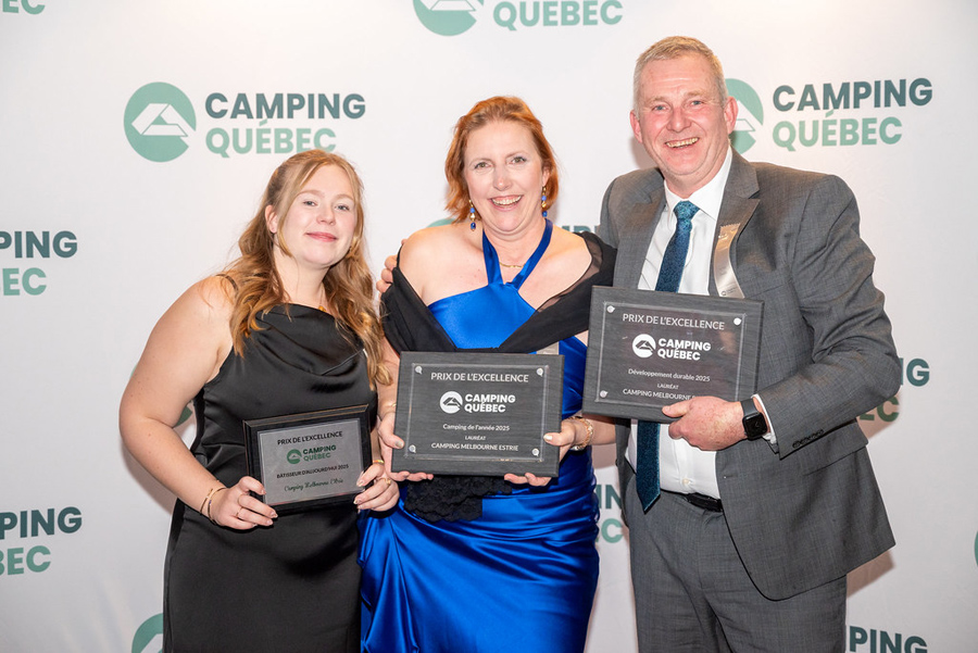  - Magazine Camping Caravaning