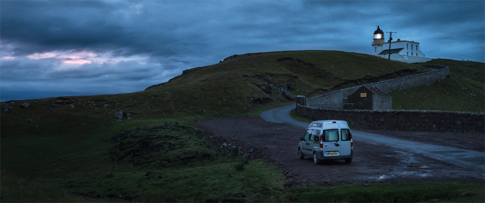 S’arrêter dans un endroit isolé, c’est merveilleux... lorsqu'on arrive à passer la nuit sans mauvaises surprises. - Camping Caravaning S’arrêter dans un endroit isolé, c’est merveilleux... lorsqu'on arrive à passer la nuit sans mauvaises surprises. - Camping Caravaning