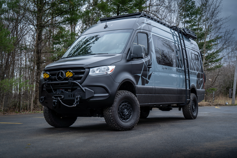  - Magazine Camper