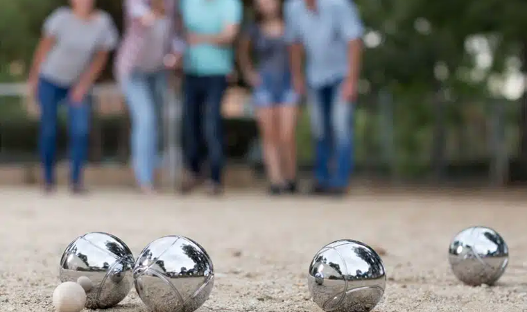 «Boules & Poule» - FQCC «Boules & Poule» - FQCC