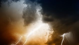 Camping frappé par un violent orage